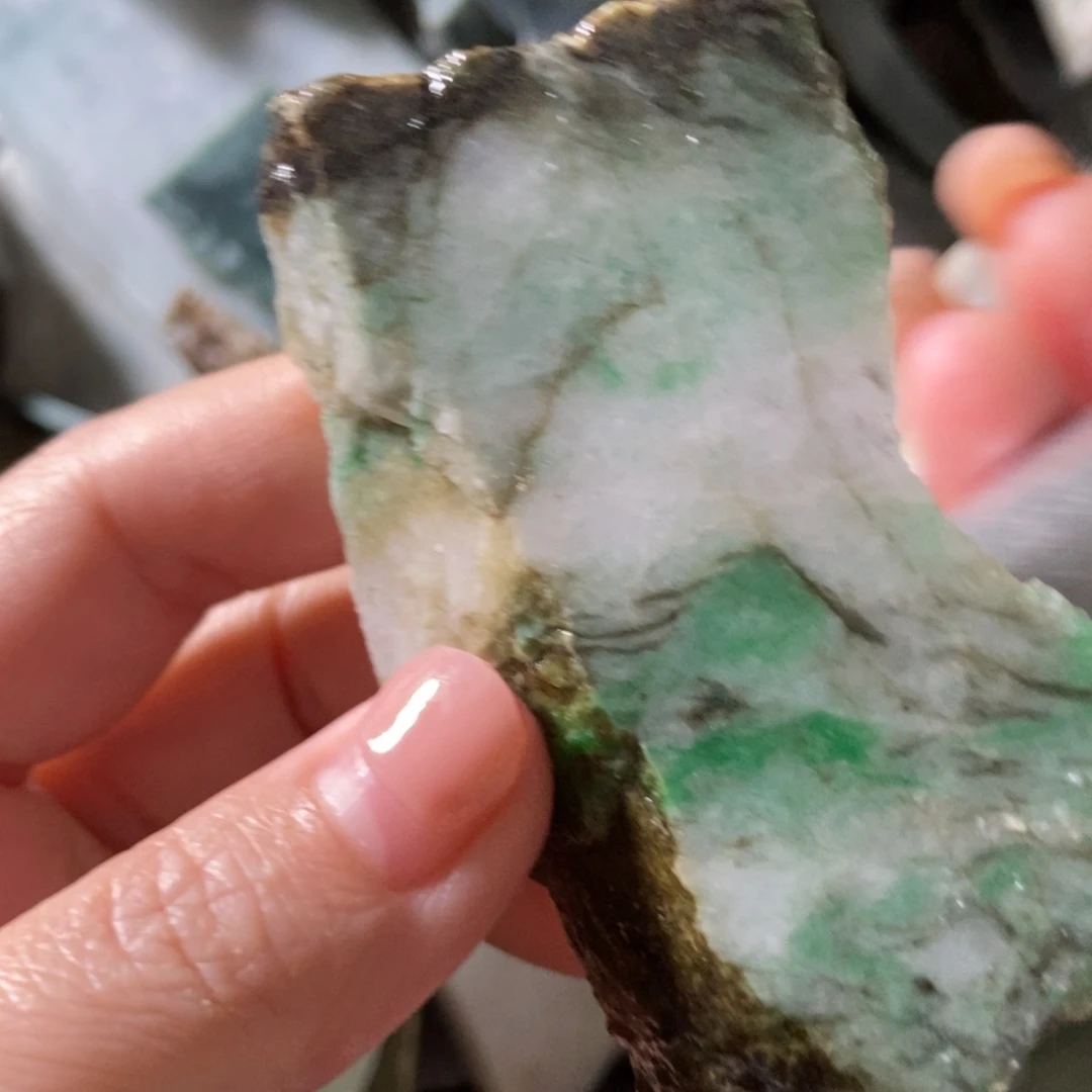 翡翠未镶嵌挂件天然翡翠
