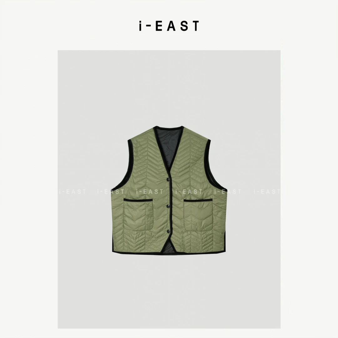i-EAST 模范英剧生~极简压线撞色休闲马甲棉外套-5Q WT10490