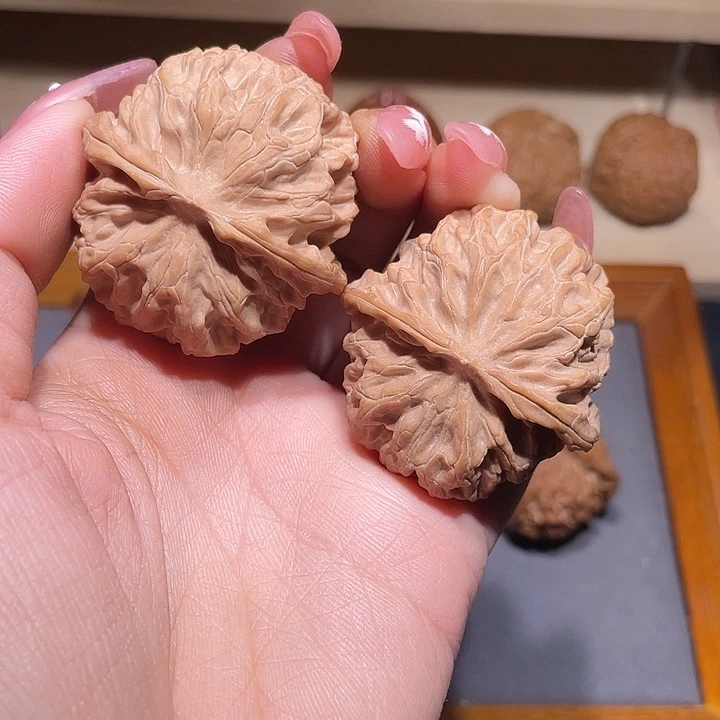 文玩核桃木制品41苹果园