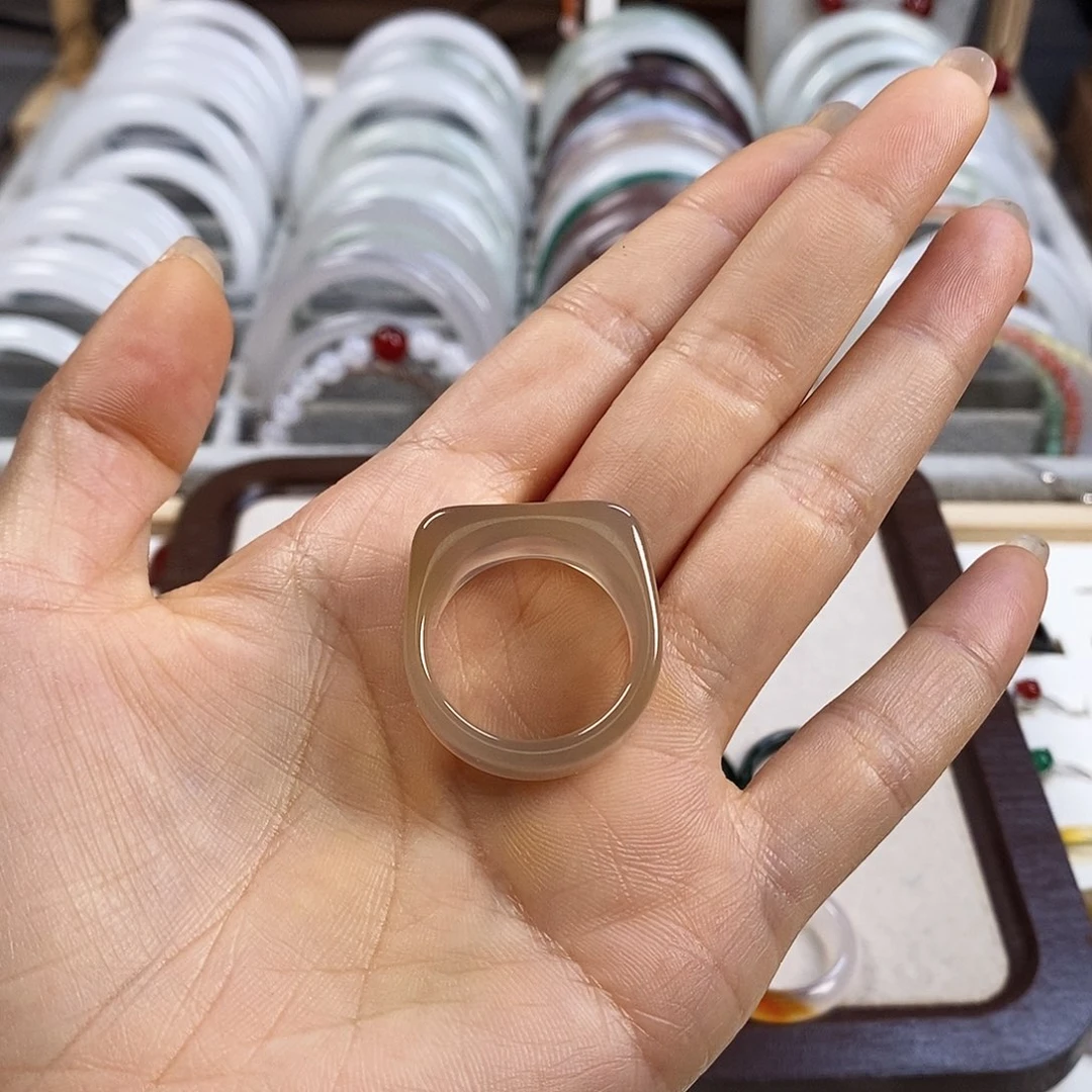 玛瑙/玉髓戒指未镶嵌天*