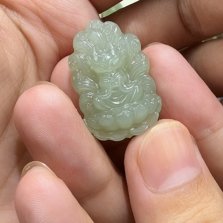 花***海和田玉未镶嵌颈饰九尾狐特价