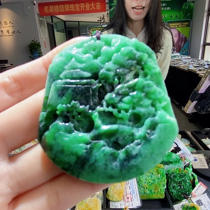 颈饰未镶嵌翡翠翡翠