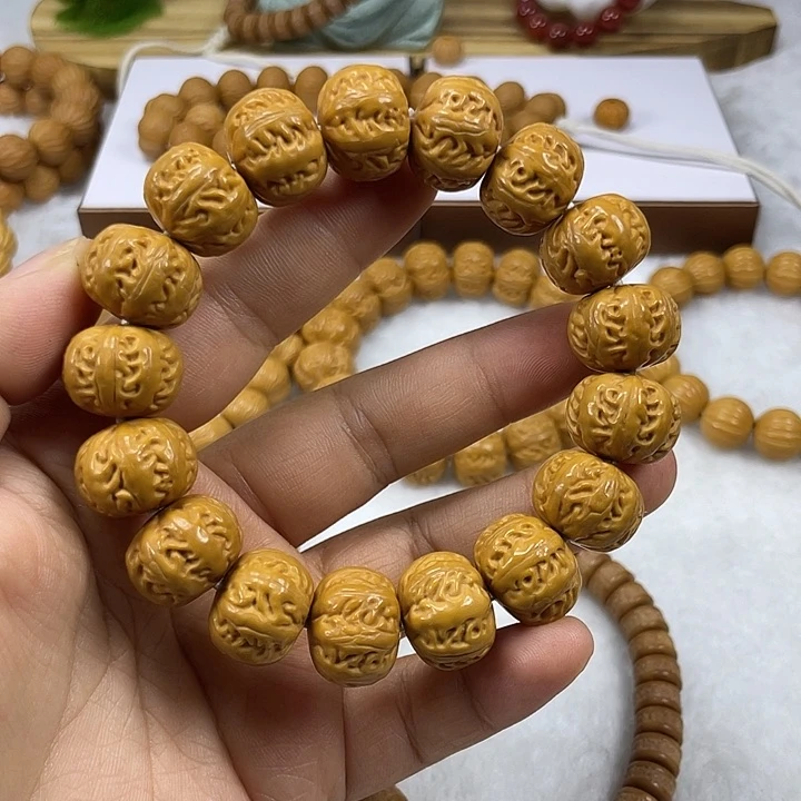 猴头核桃手串猴头