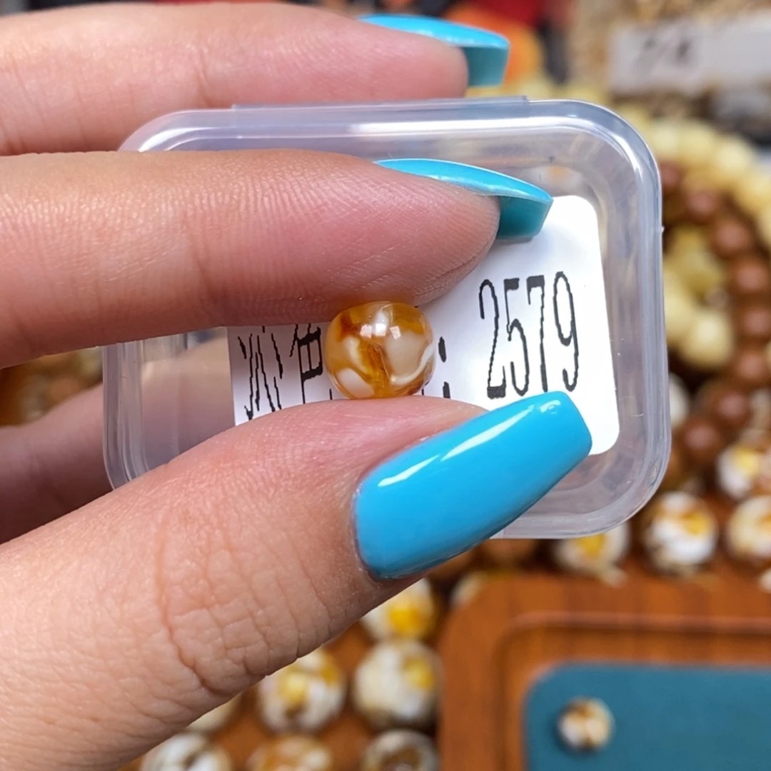 蜜蜡未镶嵌珠宝奇石2579