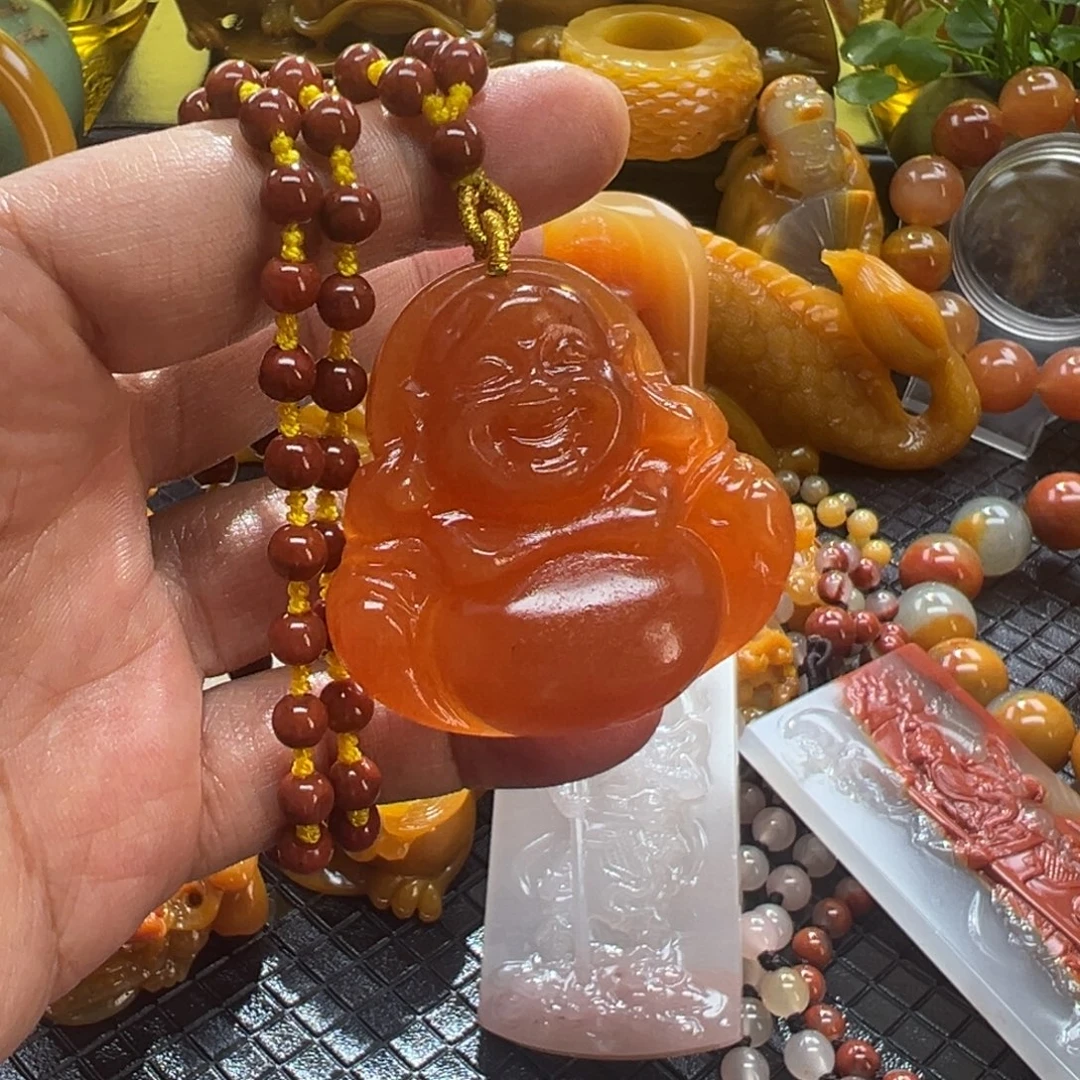 石英质玉未镶嵌颈饰