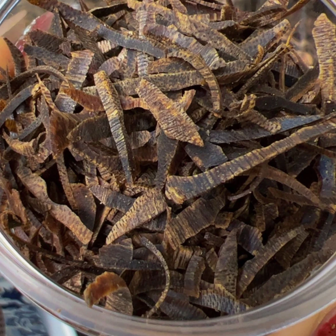 【闪购商品】沉香手把件奇楠紫棋老料切丝20克