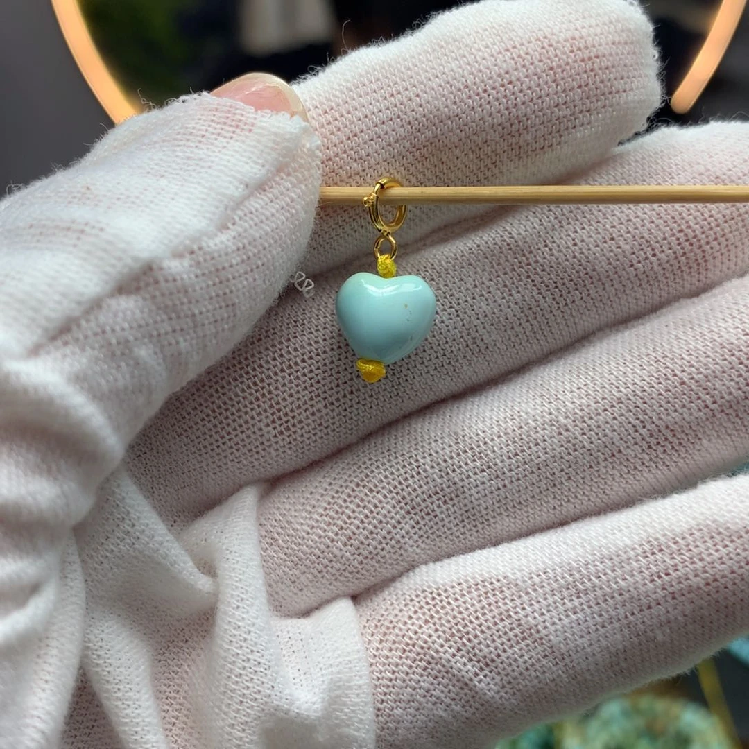 绿松石挂件未镶嵌