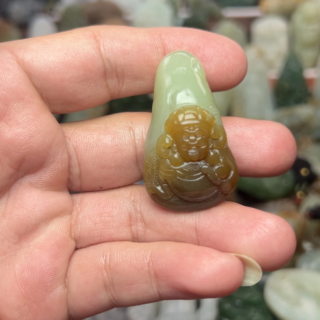 和田玉未镶嵌挂件