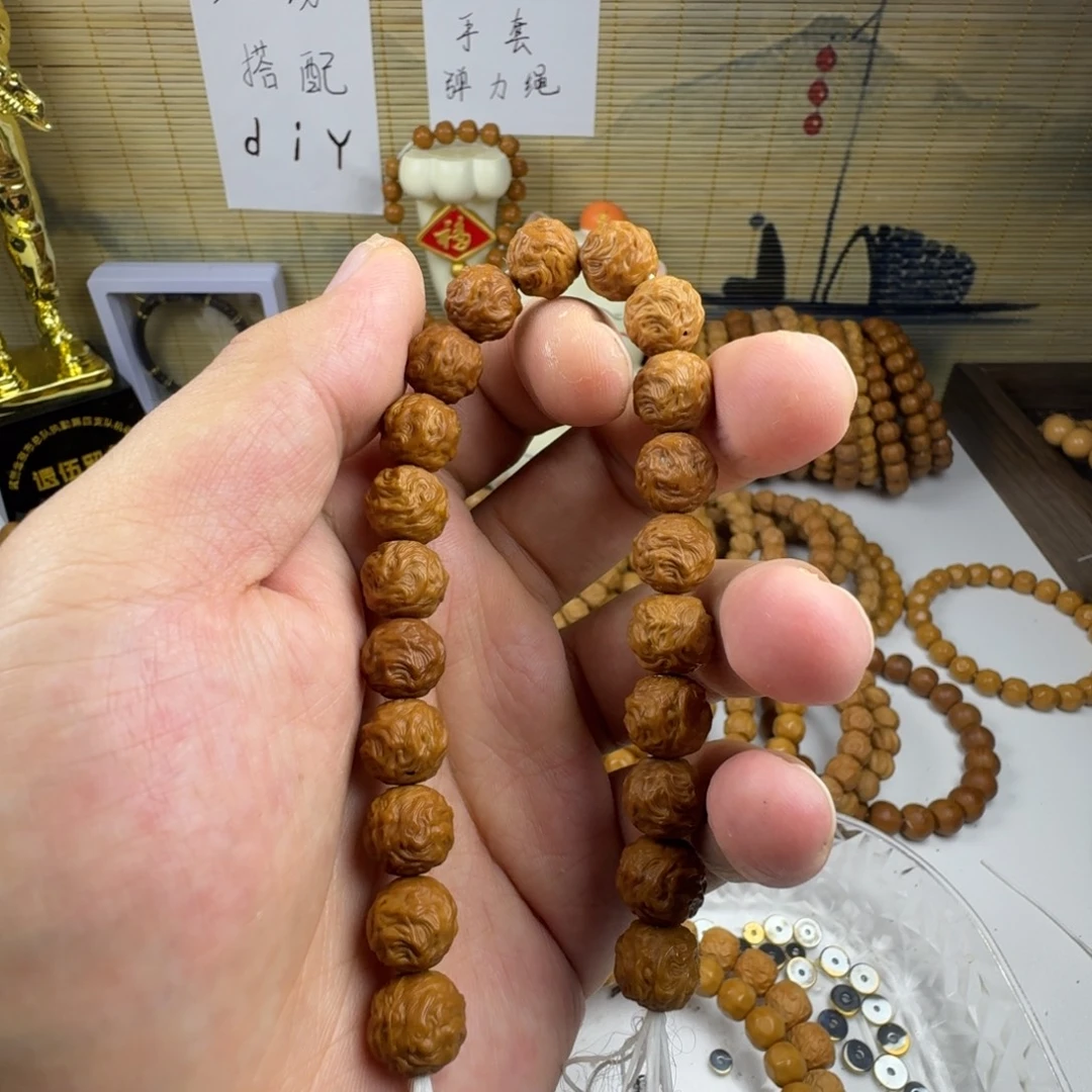 热***吗吊坠猴头核桃游龙瑕疵