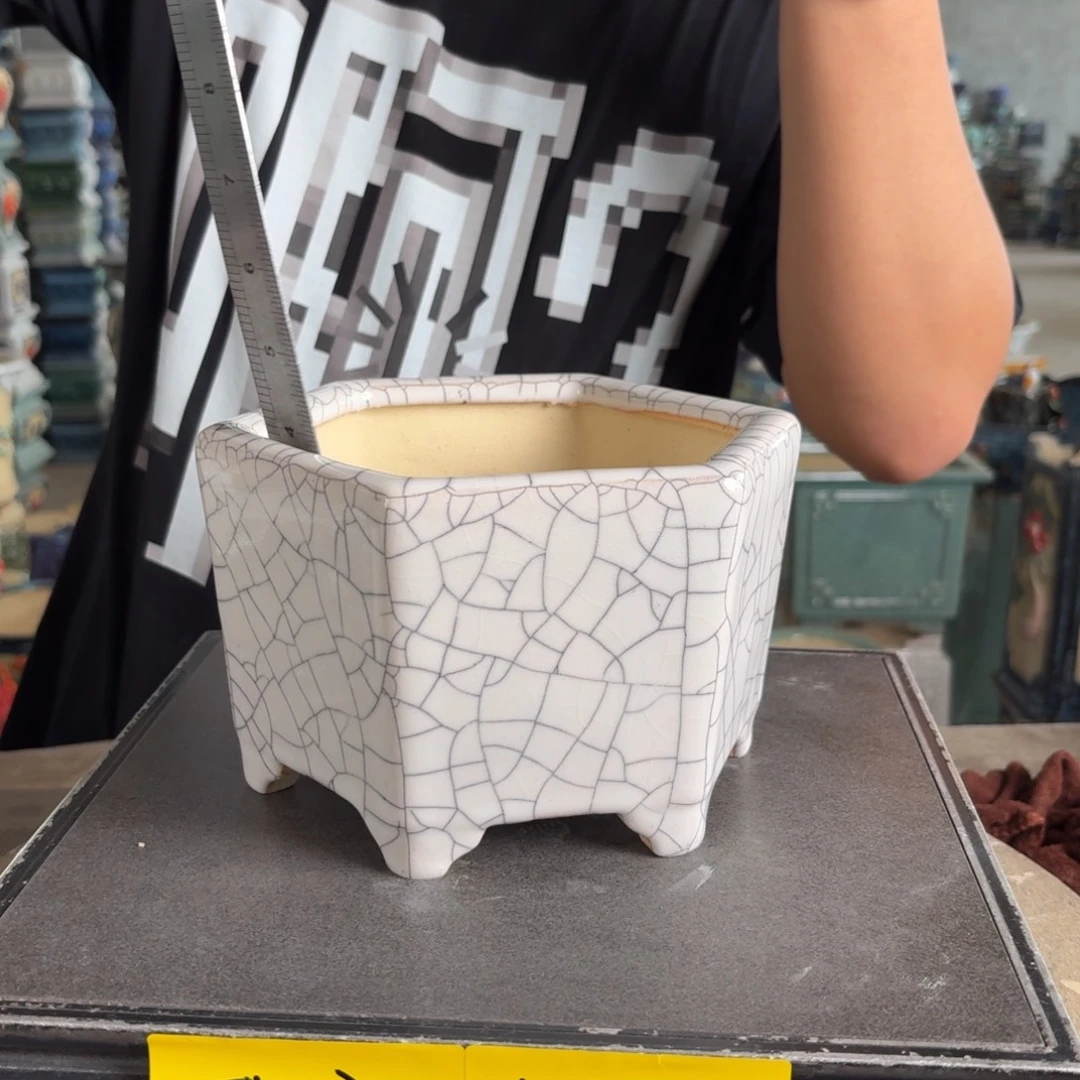 。一风堂石湾花盆 内14*10