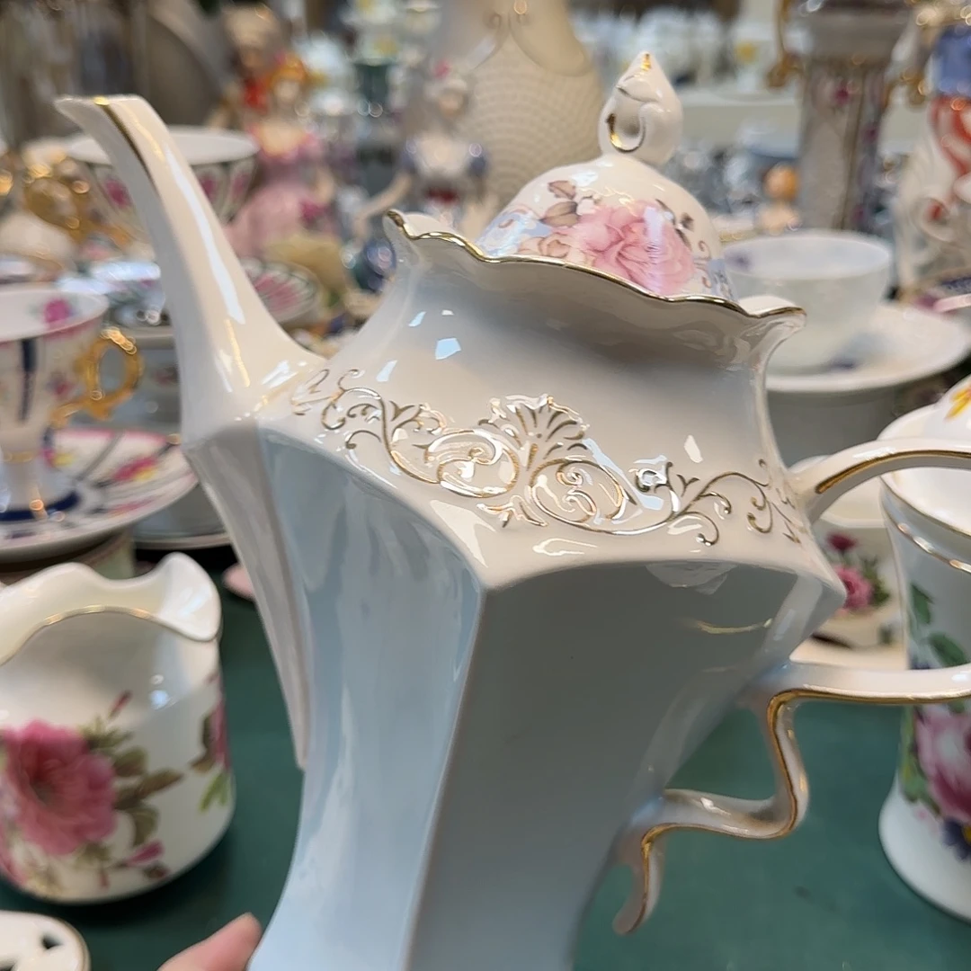 冠衡外贸陶瓷有限公司