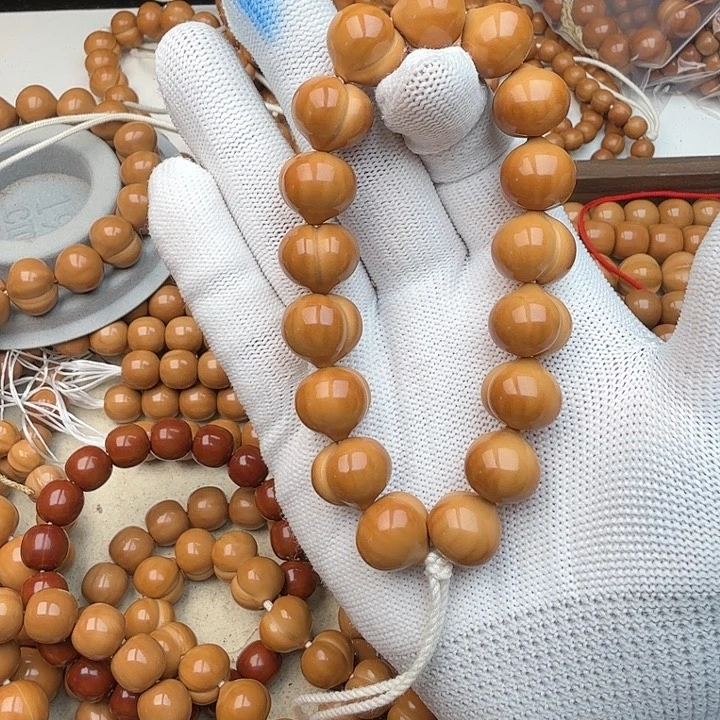 婚****吊坠猴头核桃屁桃