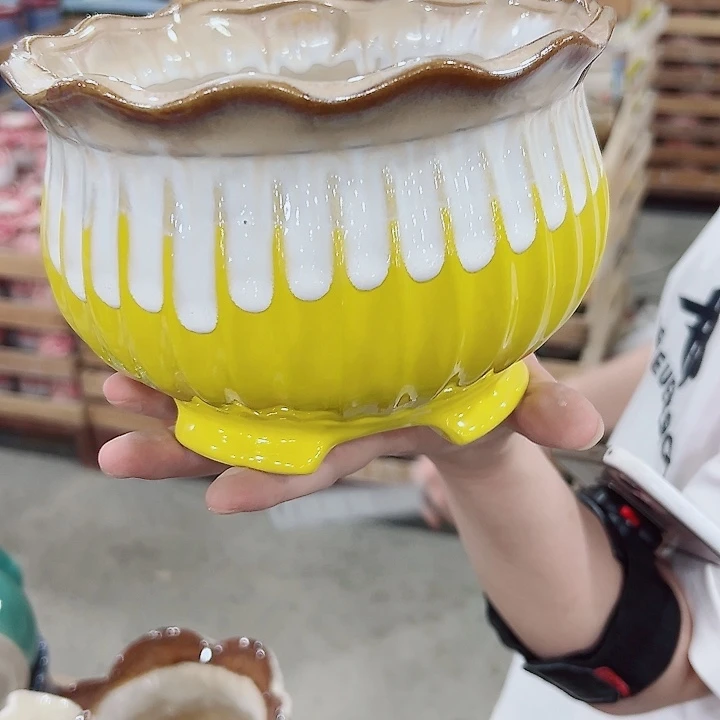 有孔.凑满10元发货多肉陶瓷花盆！