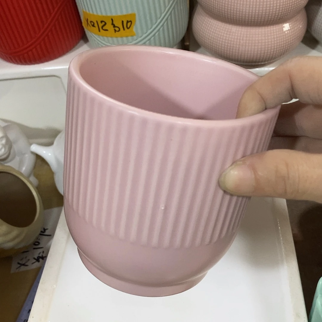 杯子陶盆有孔 瑕疵介意勿拍