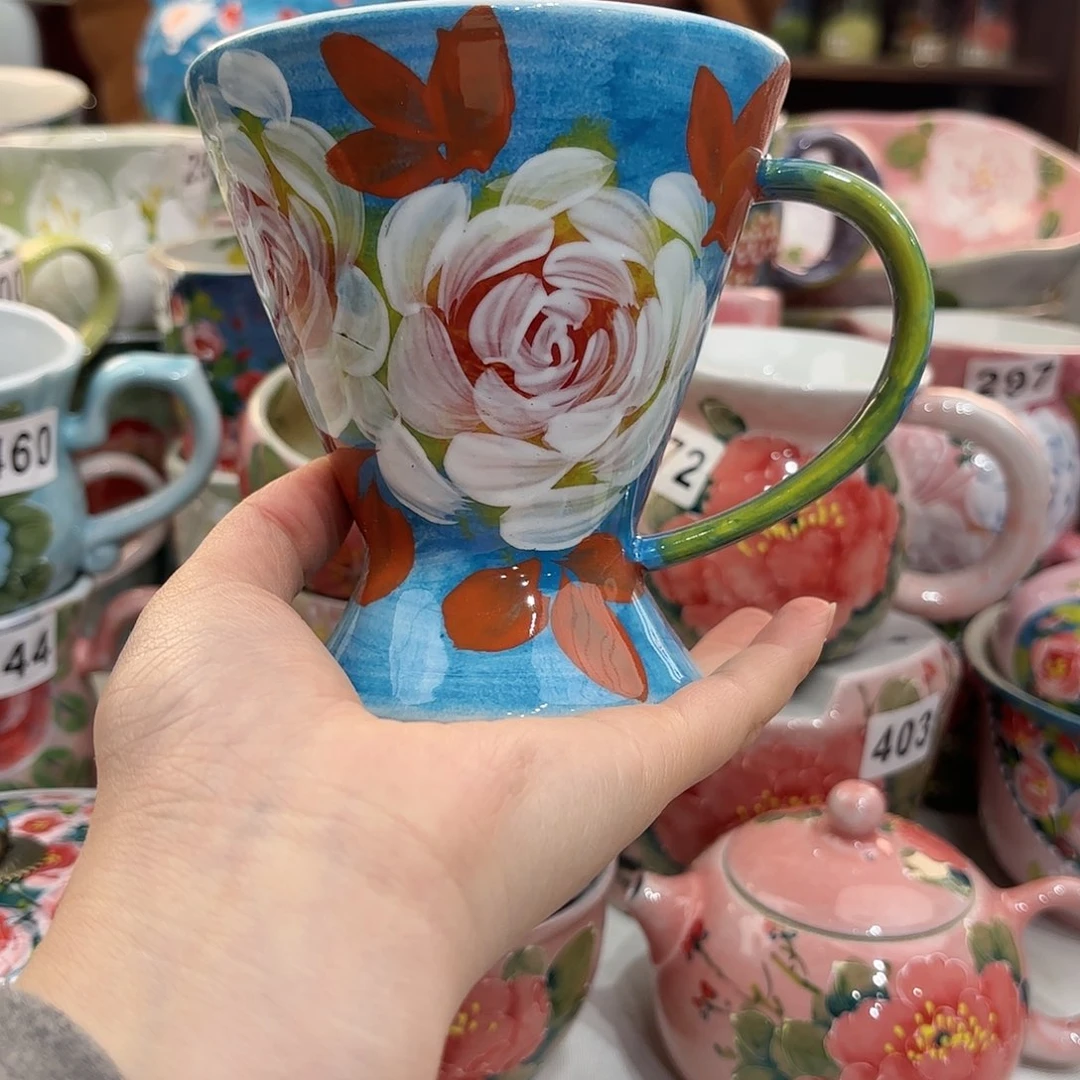 瓷片兔兔盖茨。兔兔好