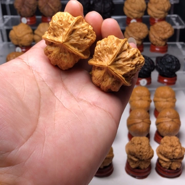 文玩核桃把件6三楞子