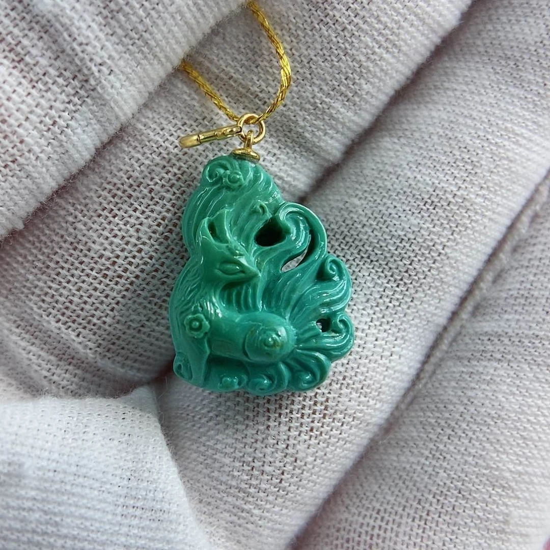 绿松石珠宝奇石18K金镶嵌