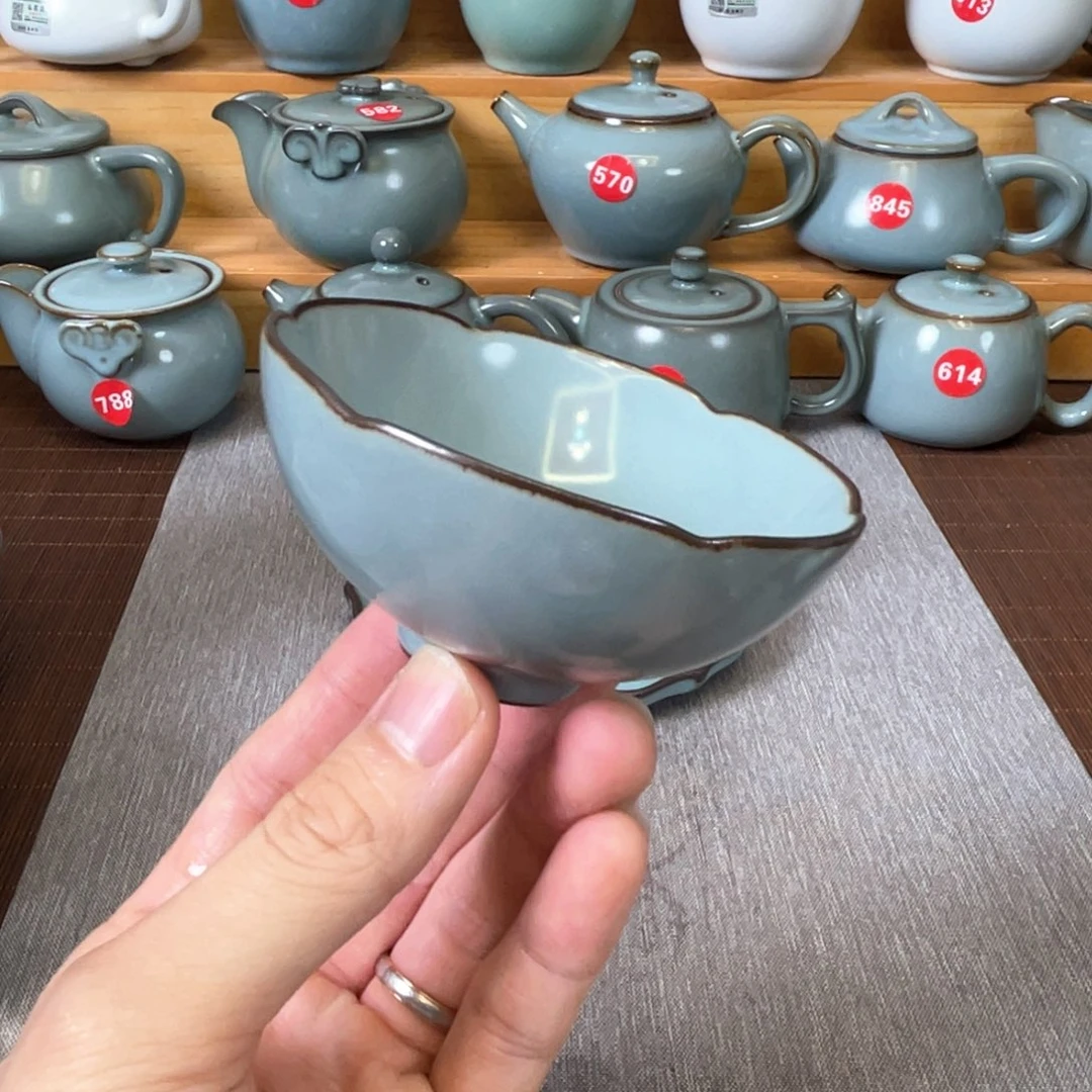 瓷片小微瑕。。。。。。。。。。。