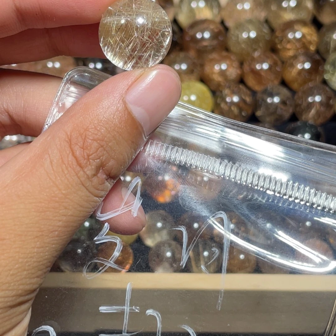 水晶摆件未镶嵌天然水晶打孔不退换