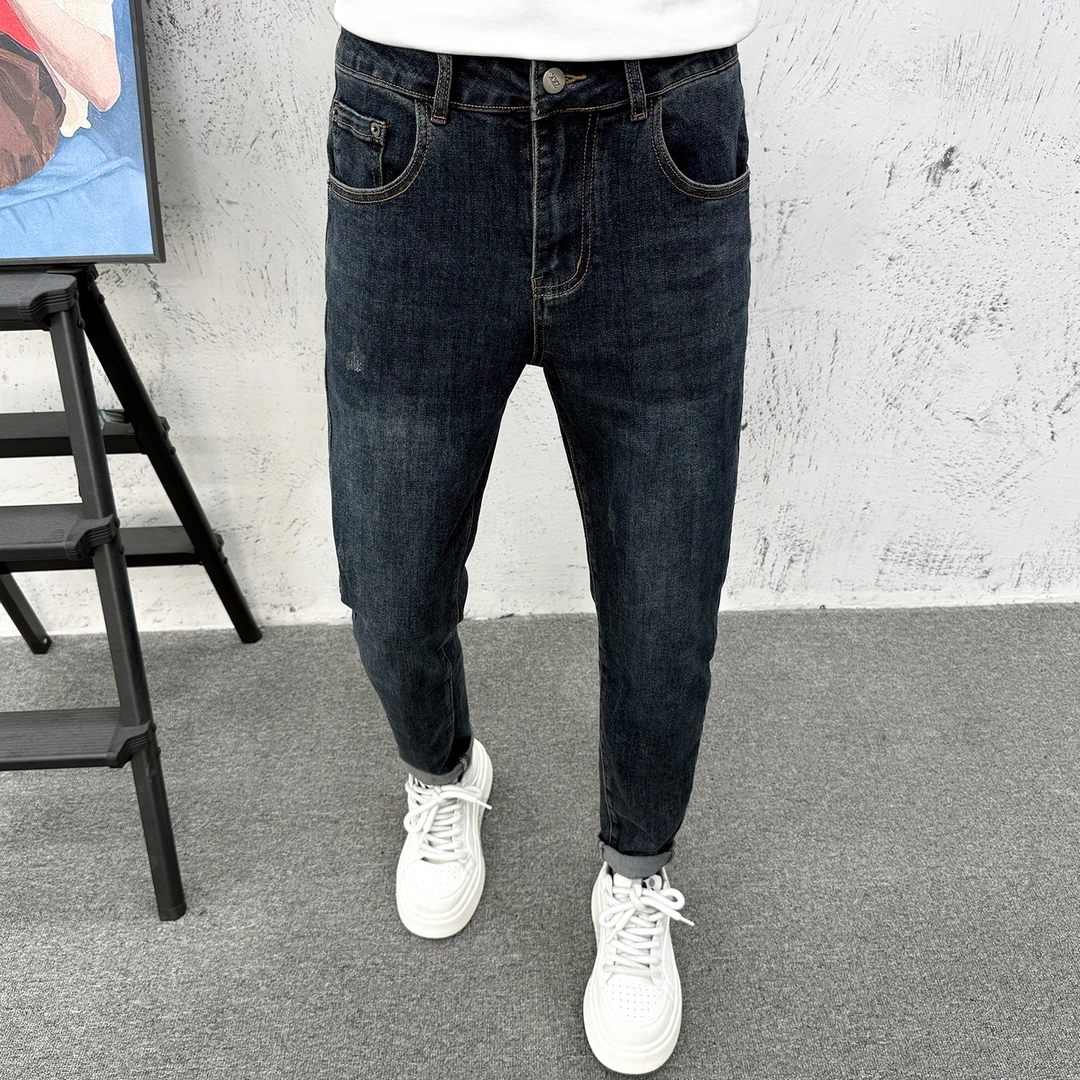 蓝灰色高端牛仔裤男秋冬爆款韩式复古水洗简约百搭修身显瘦小脚裤
