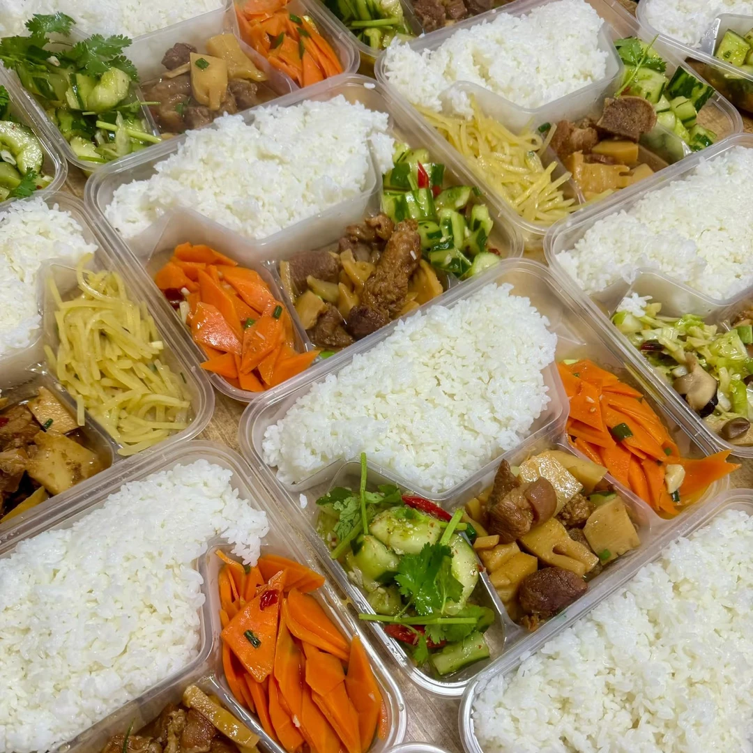 一荤二素一饭(单人套餐&菜随机)/份