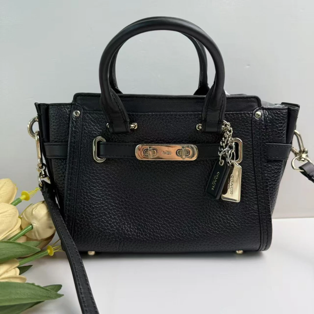 95新 COACH/蔻驰 蔻驰黑色百搭单肩包