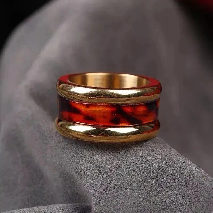 精美男女款镀k黄7A级玳瑁色jiezhi创意饰品