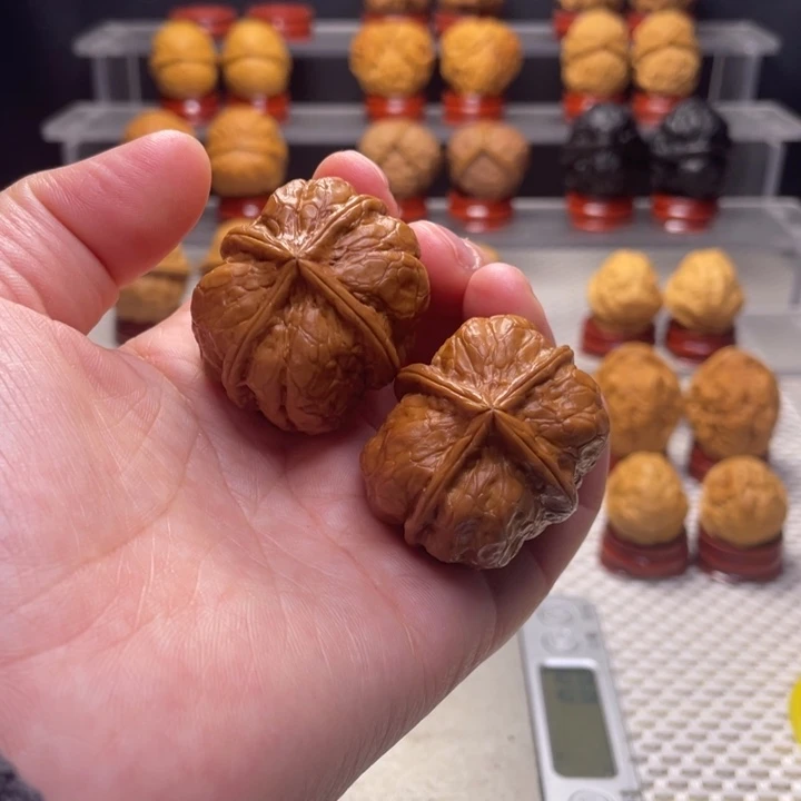 文玩核桃把件11四棱