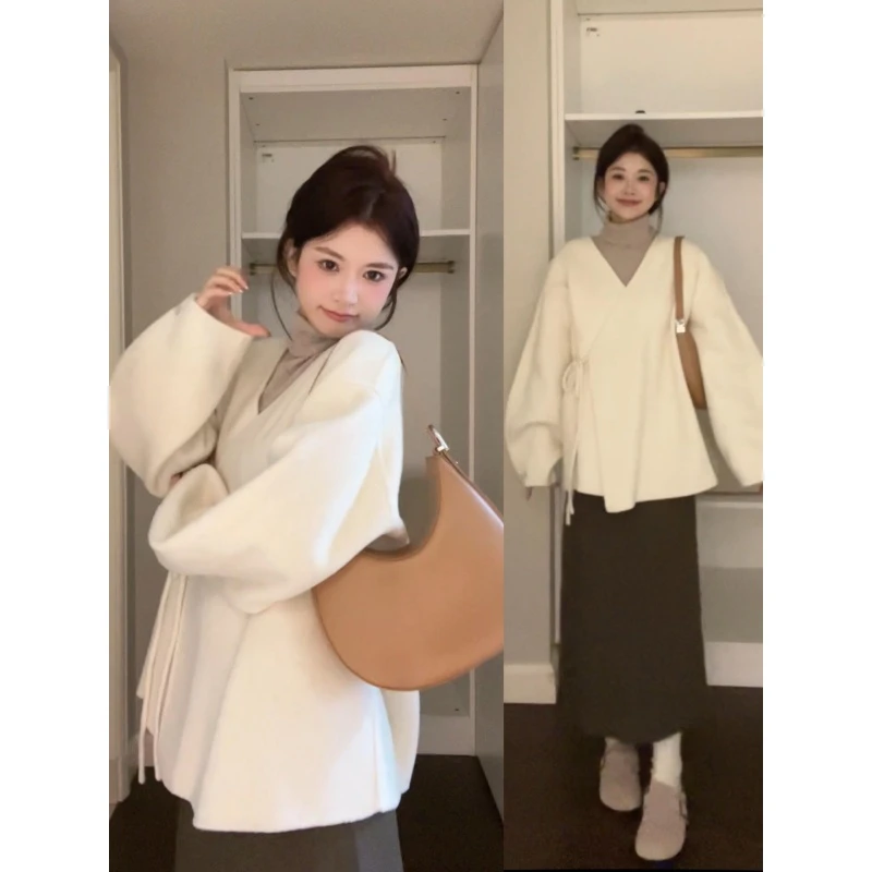 MARIE.COCO2025秋冬韩系V领侧系外套内搭高领针织衫女半身裙套装