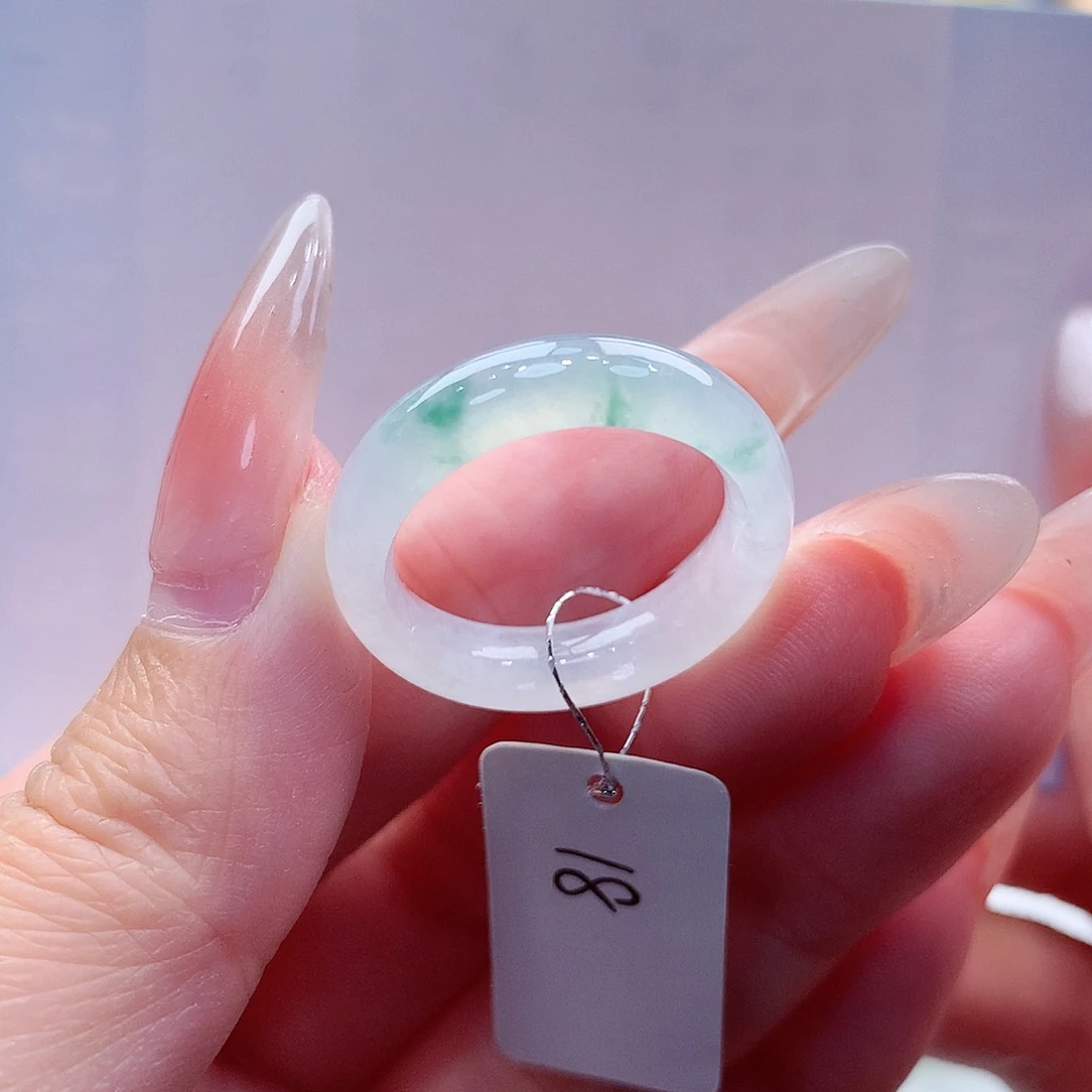 未***、翡翠未镶嵌戒指缅甸A货