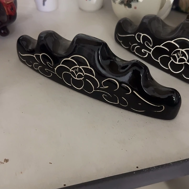 瓷片陶瓷盘子碗啥都有