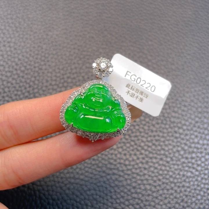【闪购商品】颈饰银S925镶嵌翡翠