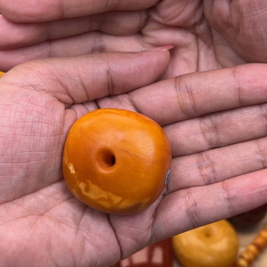 顺***意蜜蜡未镶嵌裸石蜜蜡W