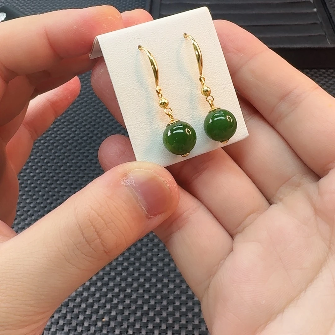 和田玉银S925镶嵌颈饰碧玉卡10单珠耳饰