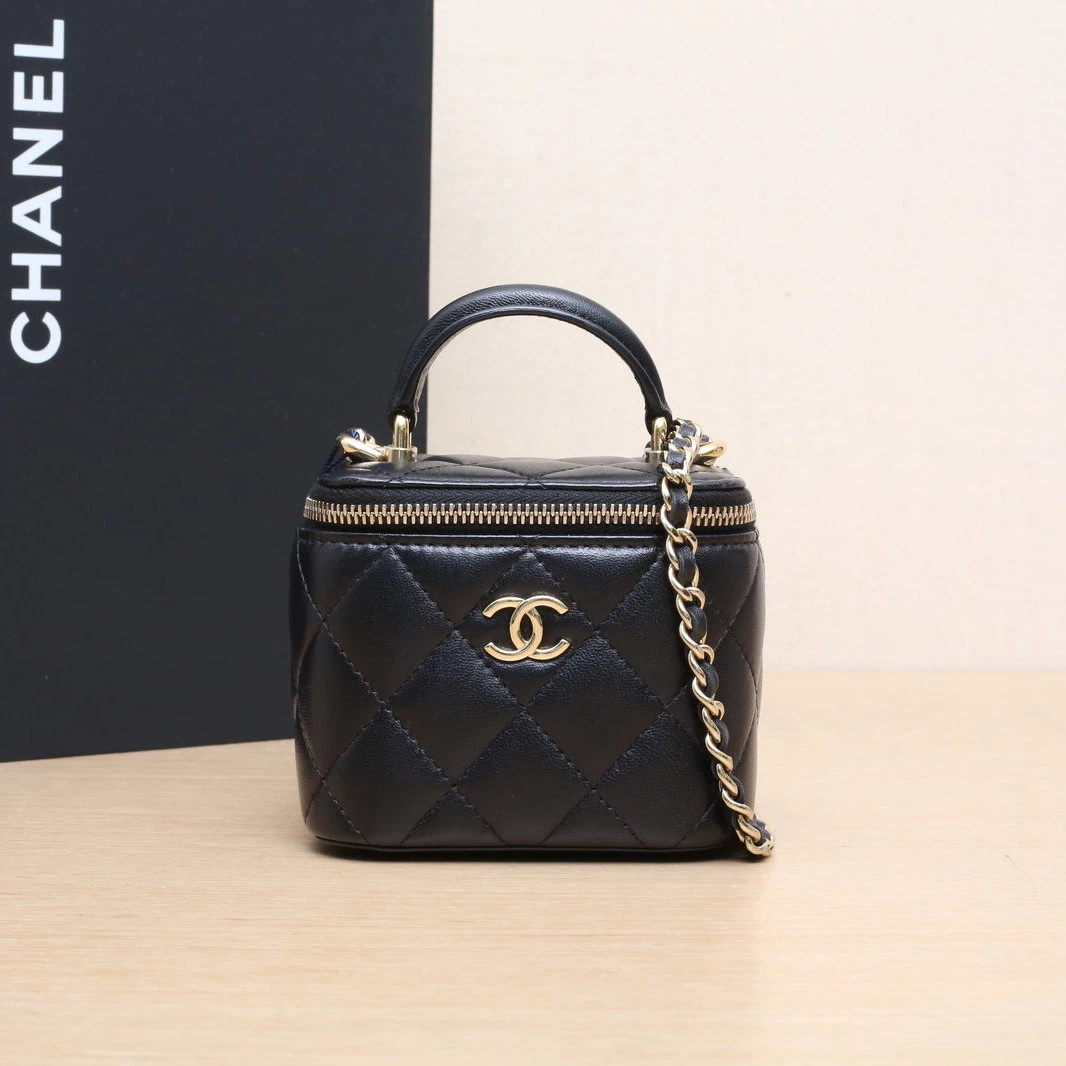95新 Chanel/香奈儿 小花6欢 21A 手提方盒子化妆包 10cm 31开