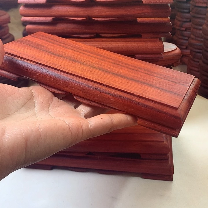 长方的一个哈哈哈哈哈