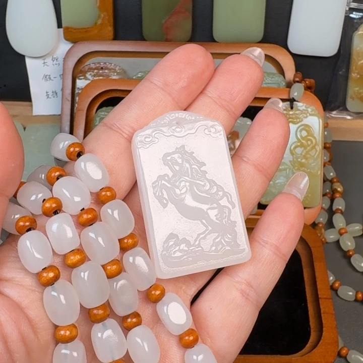 石材新疆昆仑山脉白马