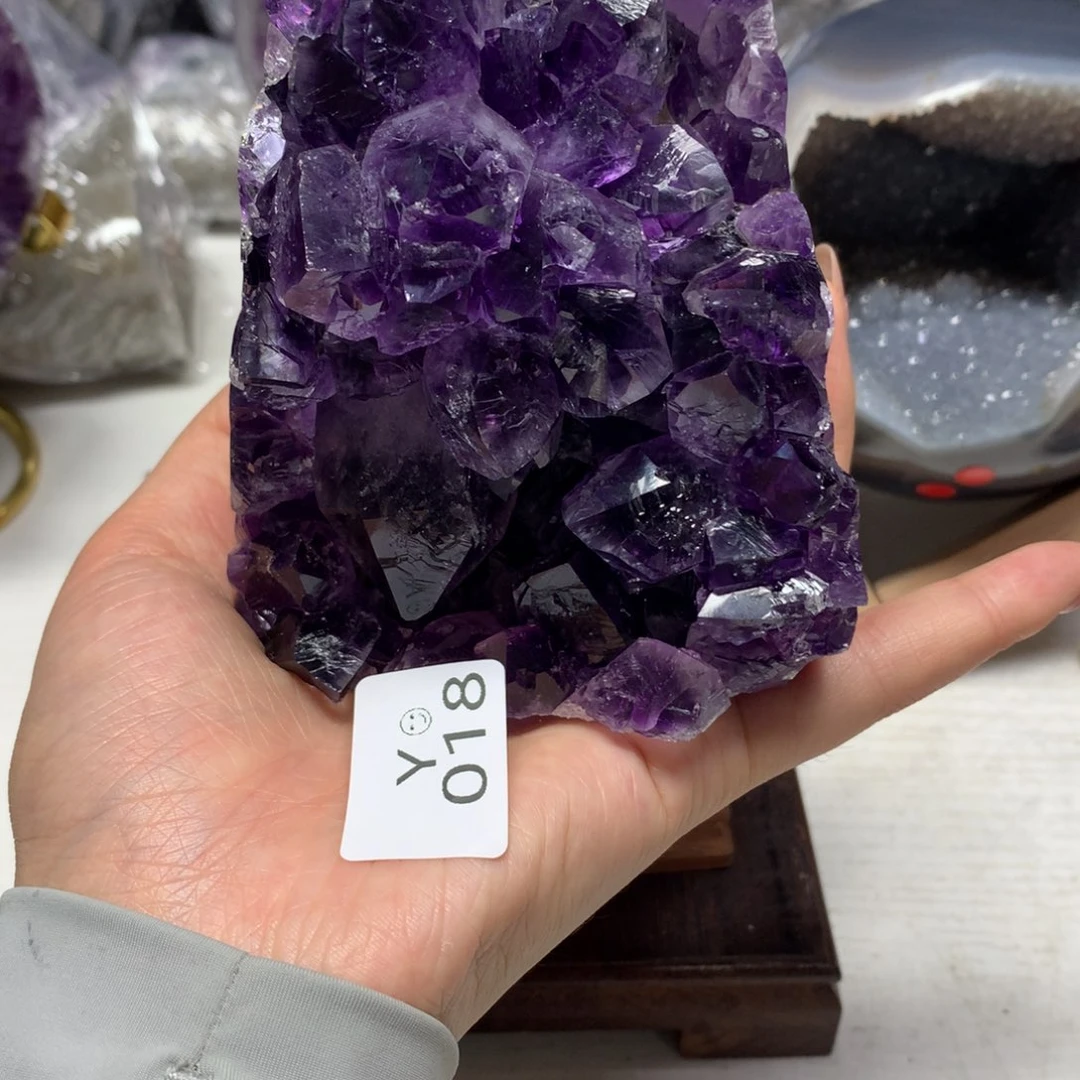 水晶摆件未镶嵌水晶
