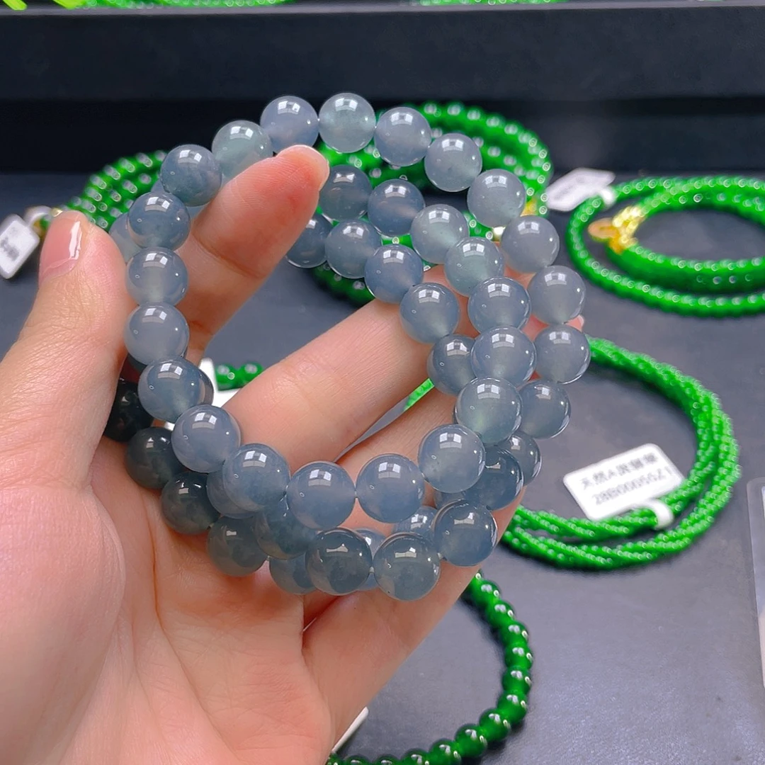 翡翠未镶嵌颈饰