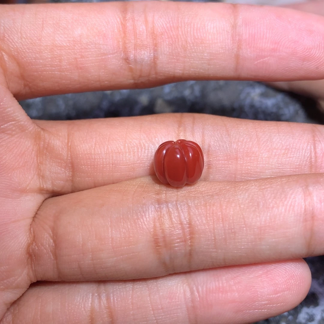 未镶嵌牛血红瓜珠8.8×7.8南红玛瑙微纹