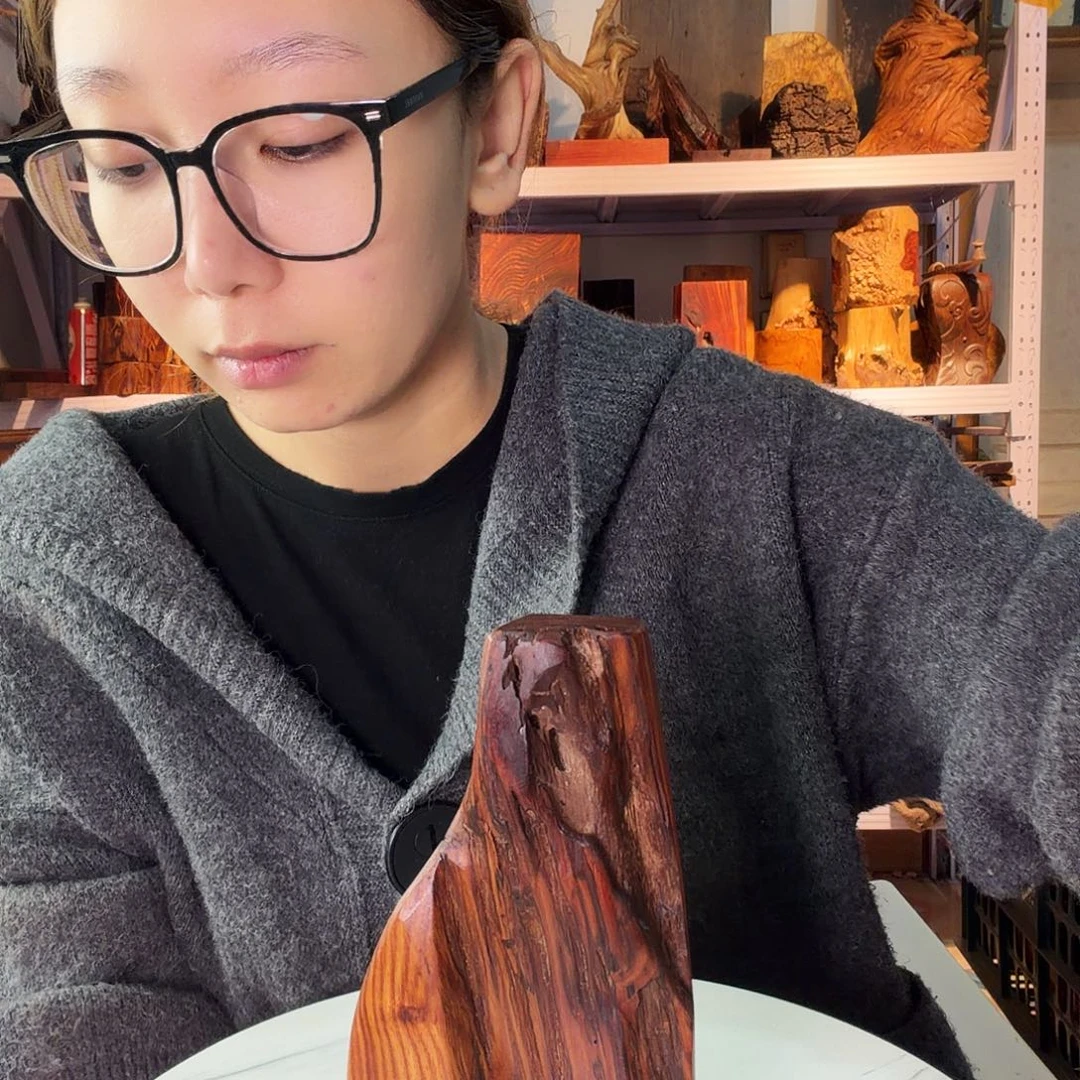 紫檀木类端景台董***生