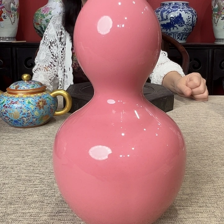 瓷瓶桃红秞葫芦瓶
