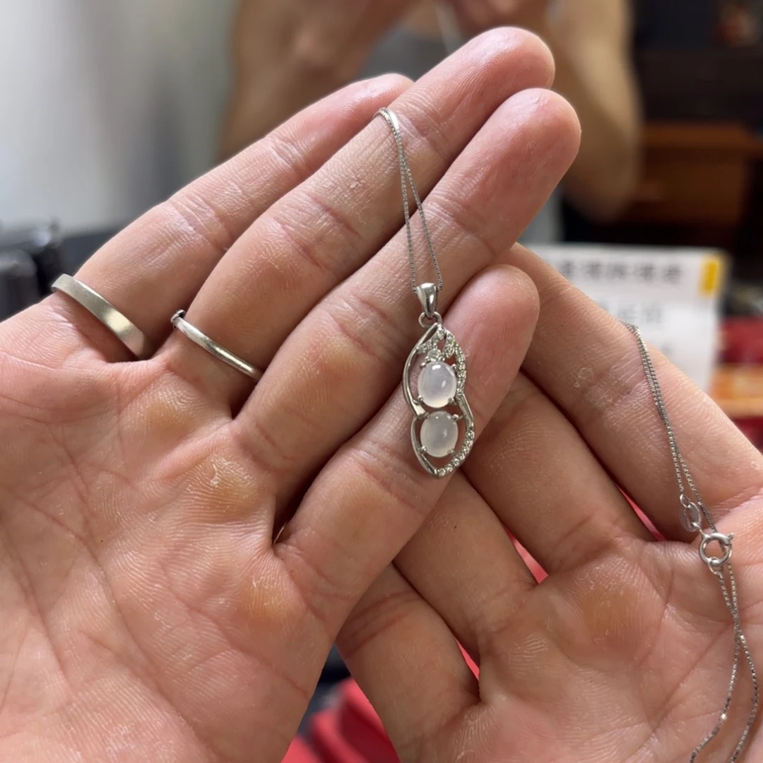 翡翠银S925镀金镶嵌颈饰