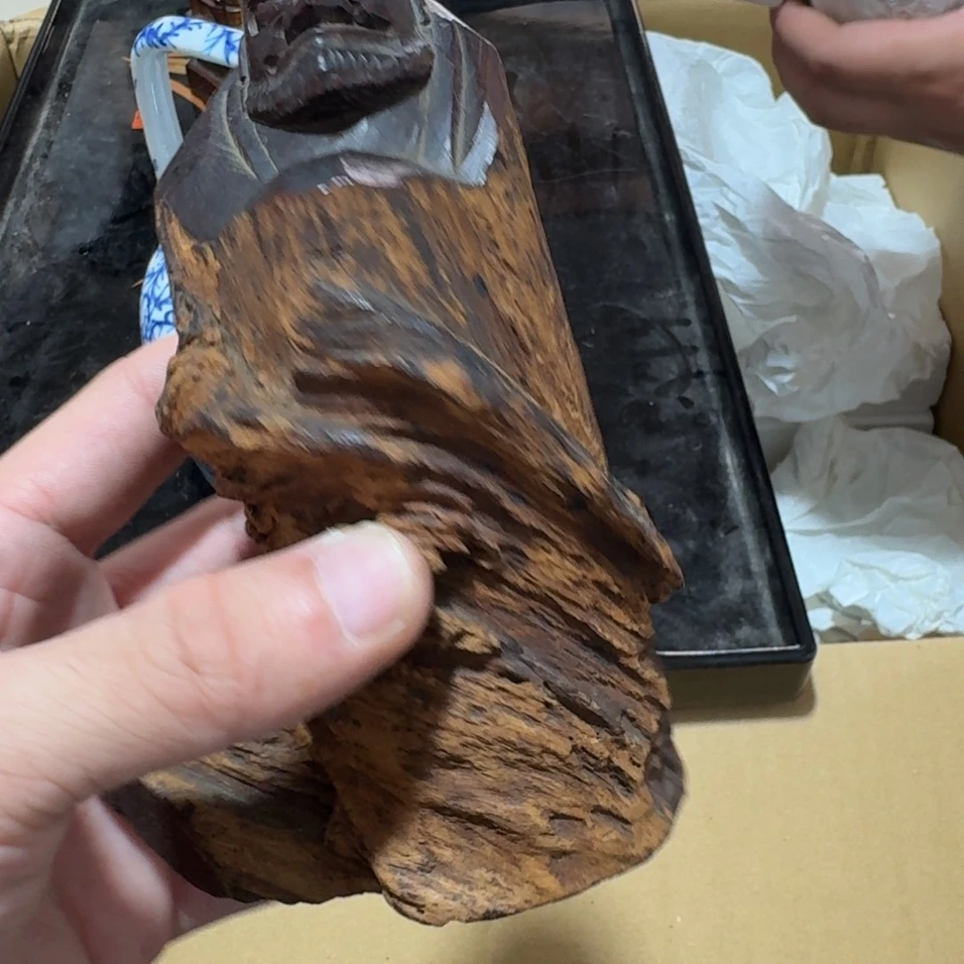 何***埃紫砂中古商品谨慎下单