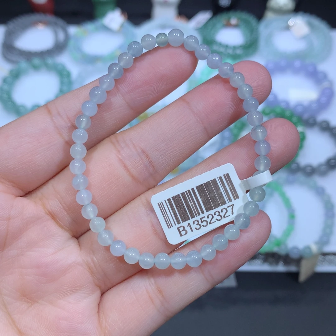未镶嵌手串翡翠天然