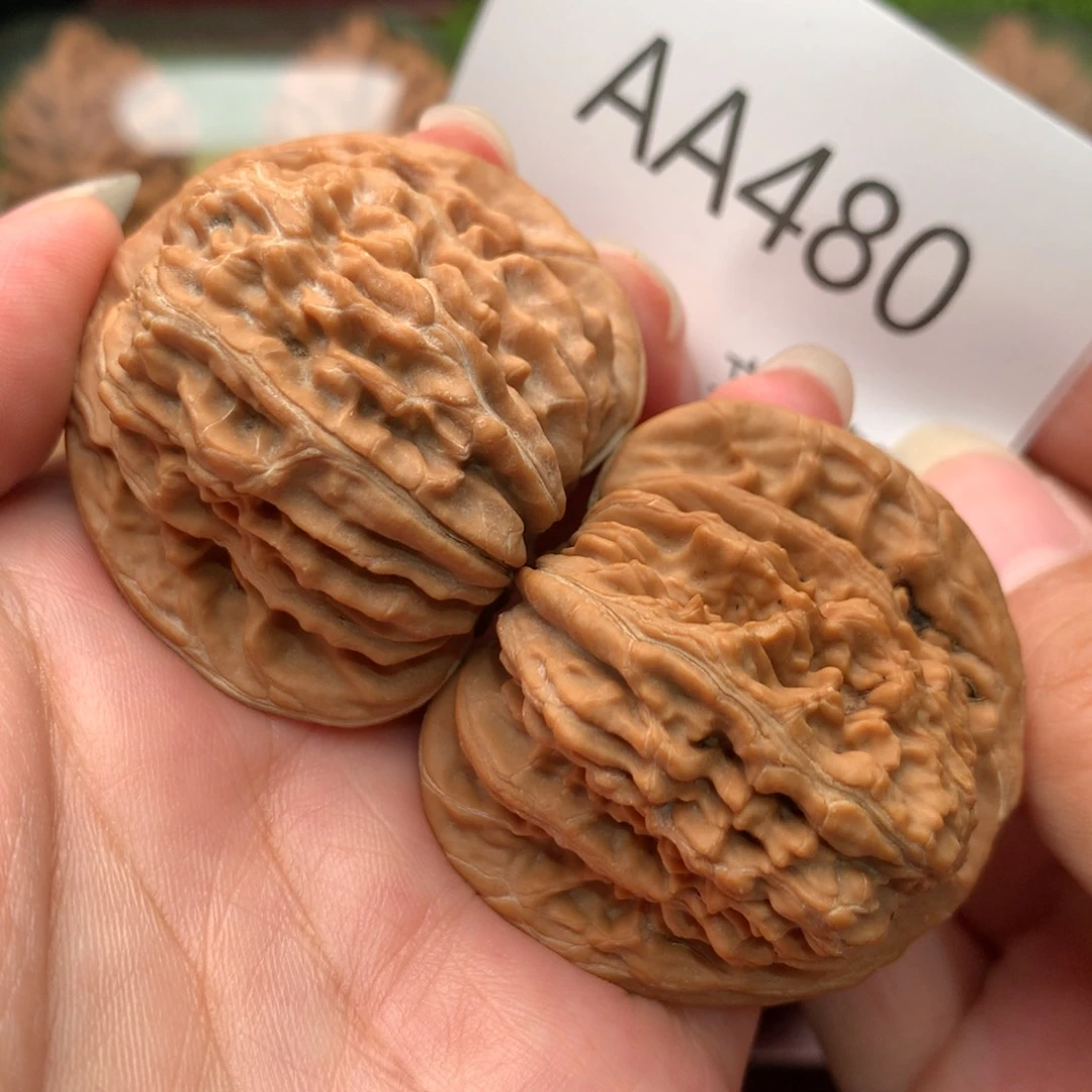 文玩核桃把件粗棱流水纹四座楼43