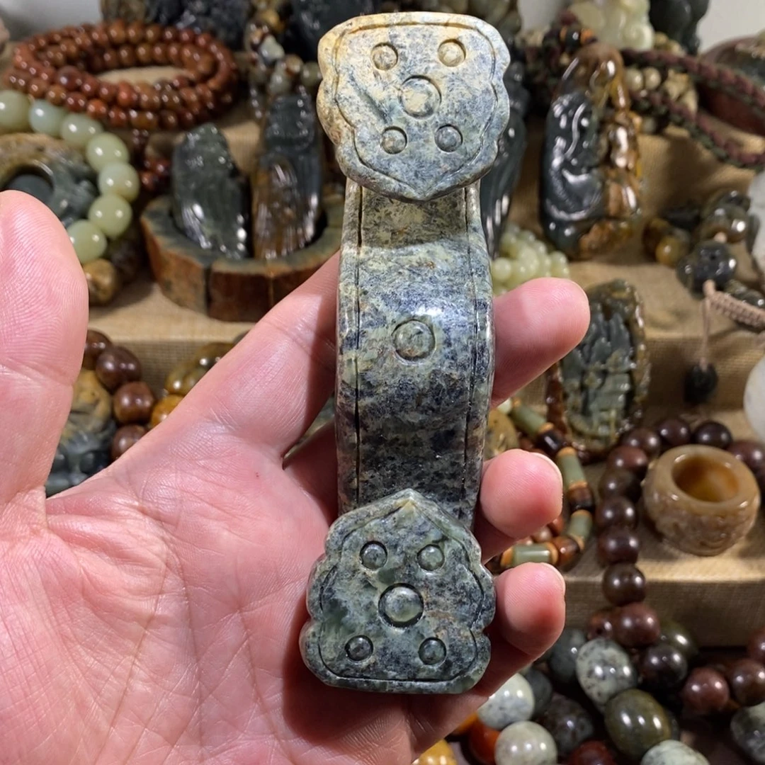 岫岩河磨玉（透闪石质玉）未镶嵌挂件