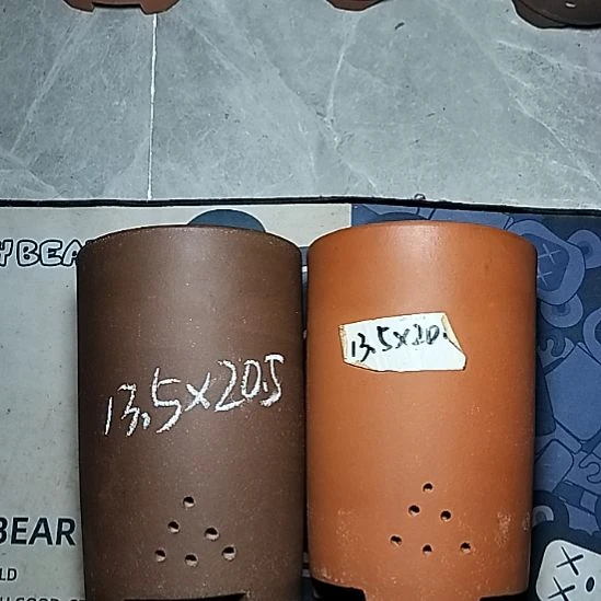 红泥紫泥大笔筒两个