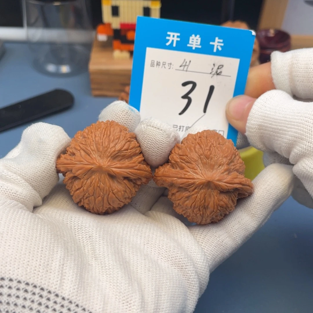 核桃文玩核桃泥鳅