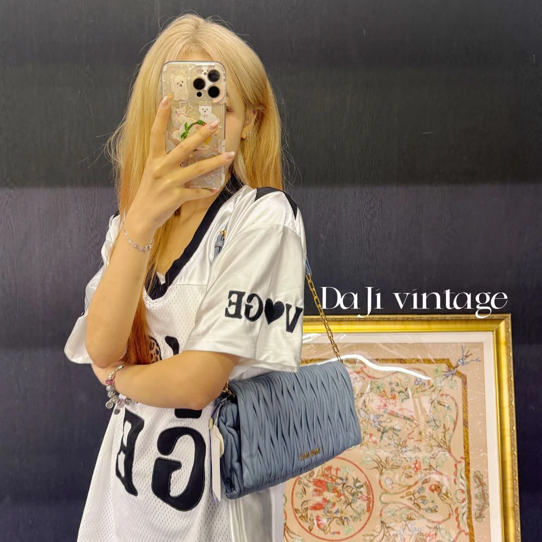 大吉中古/miumiu缪缪雾霾蓝褶皱单肩包